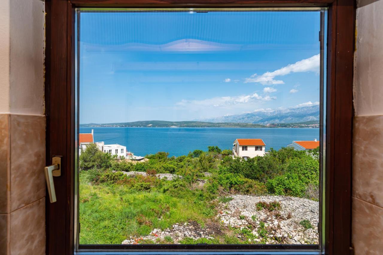 Novigrad  Apartment Sea And Mountain With Pool الغرفة الصورة