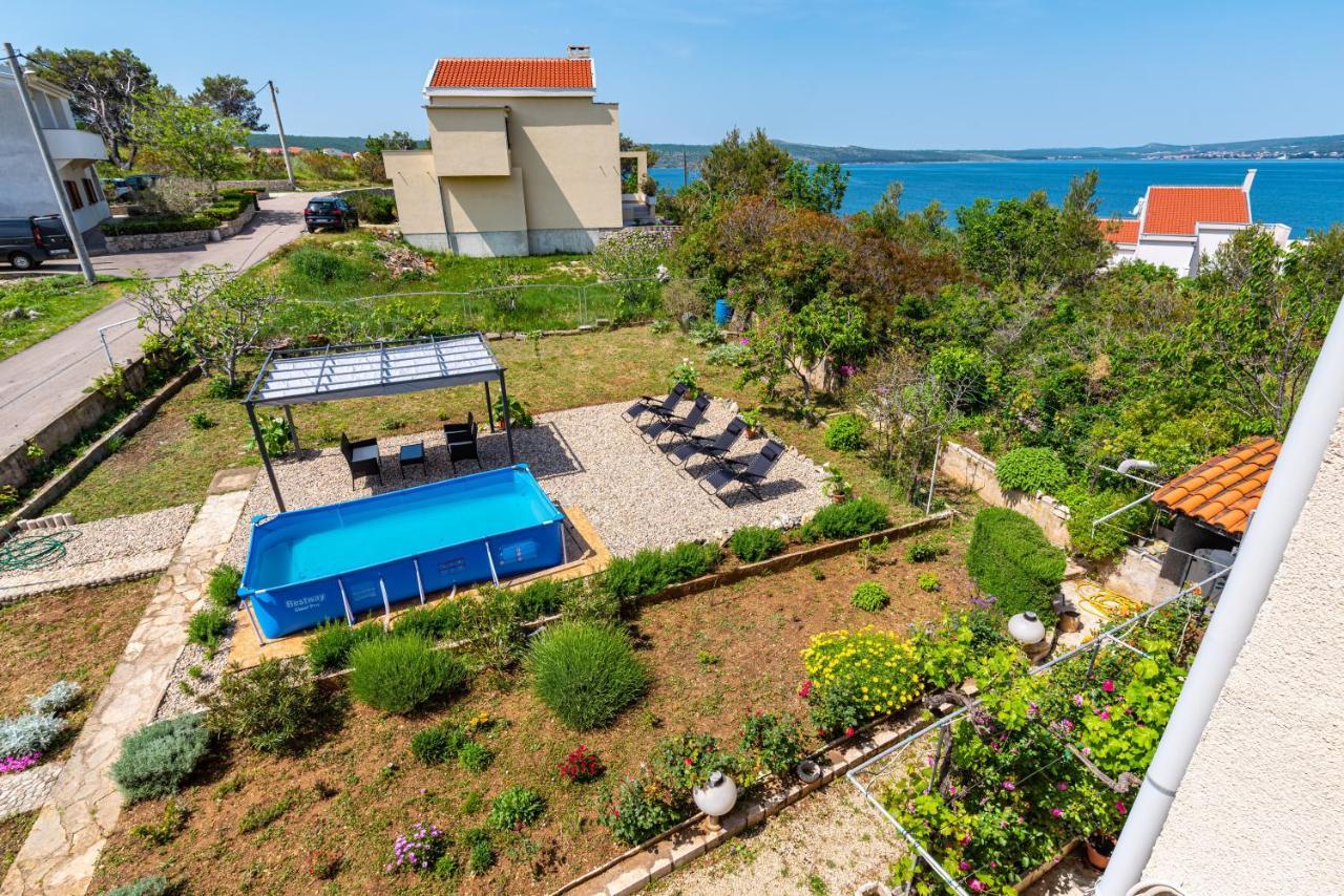 Novigrad  Apartment Sea And Mountain With Pool الغرفة الصورة