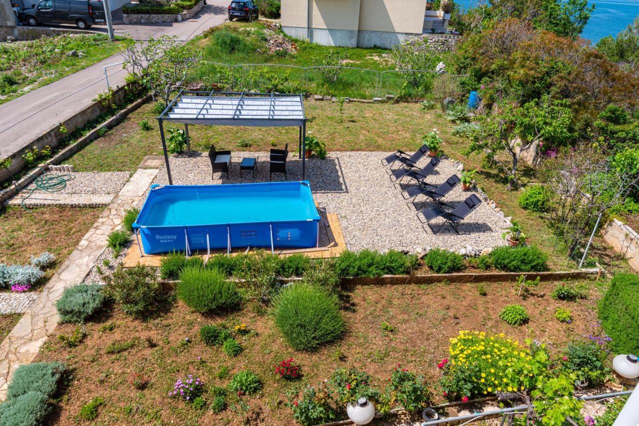 Novigrad  Apartment Sea And Mountain With Pool الغرفة الصورة